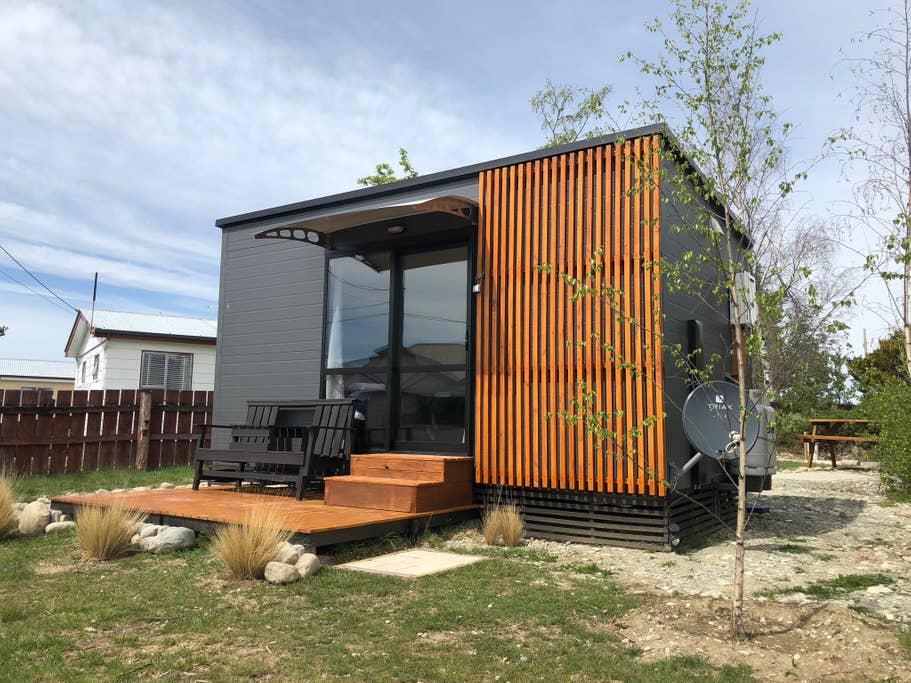 Transportable homes NZ supplied by HouseMe and used in a holiday park in Twizel